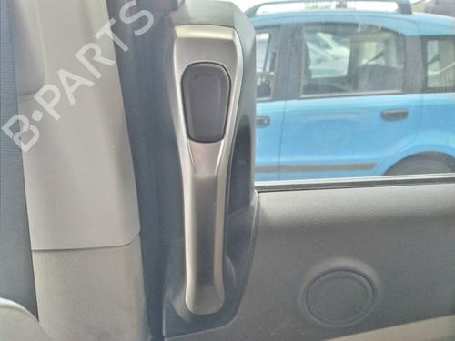 Used Rear right interior door handle Rear right interior door handle 15124457 15124457