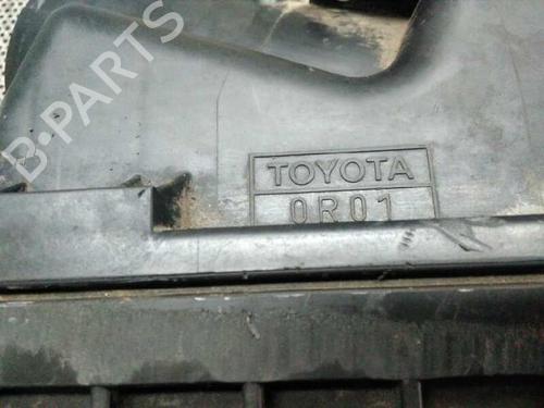 Air filter box TOYOTA AVENSIS Saloon (_T25_) 2.2 D-4D (ADT251_, ADT251R) | BP14034302M87 