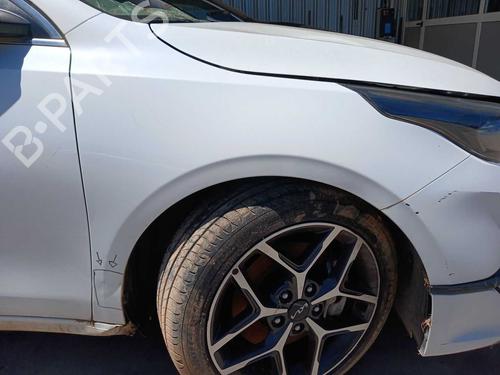 right-front-fenders-kia-ceed-sportswagon-cd-2018-36011639 main image