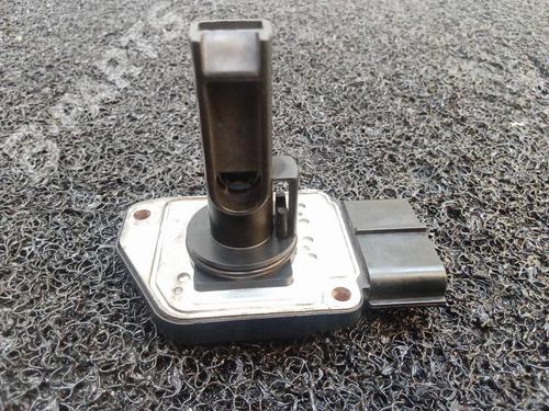mass-air-flow-sensor-ford-transit-van-fa_-_-xs7f12b579aa-2000-2001-2002-2003-2004-2005-2006-9838144 main image
