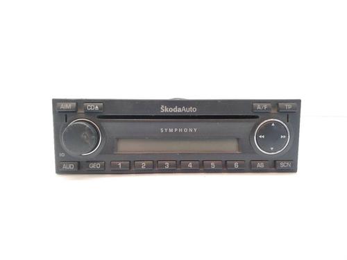Bilradio SKODA SUPERB I (3U4) 2.0 TDI (140 hp) 5995899