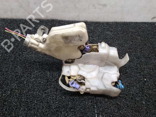 Used Front left lock NISSAN X-TRAIL I (T30) [2001-2013]  4421523