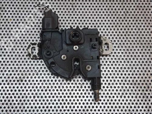 Used Hood lock FORD FOCUS II (DA_, HCP, DP) 1.6 TDCi (109 hp) 8768198