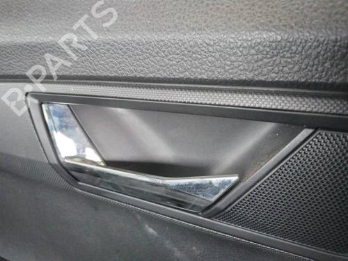 Used Rear left interior door handle SKODA FABIA III (NJ3) 1.0 TSI (95 hp) 17681368