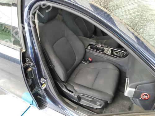 Right front seat JAGUAR XE (X760) 2.0 D BP8058145C16