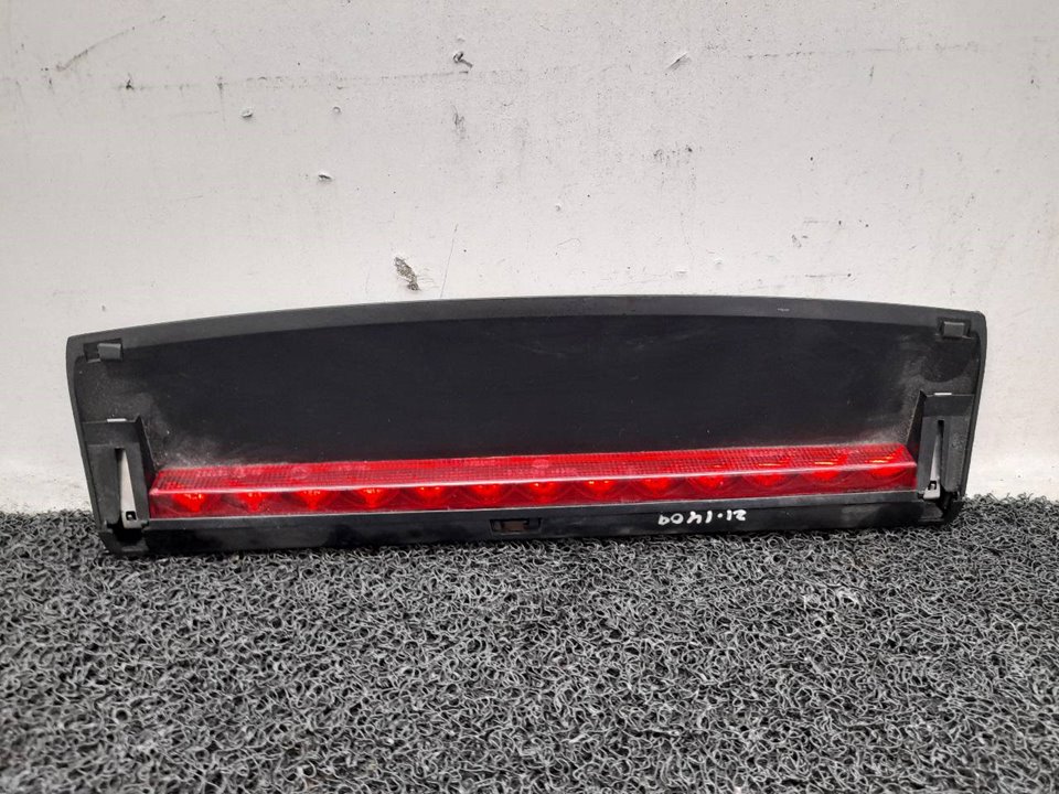 Skoda octavia third brake light clearance