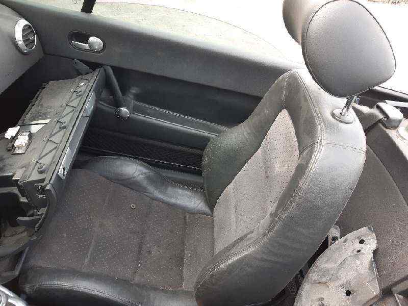 audi tt front seats