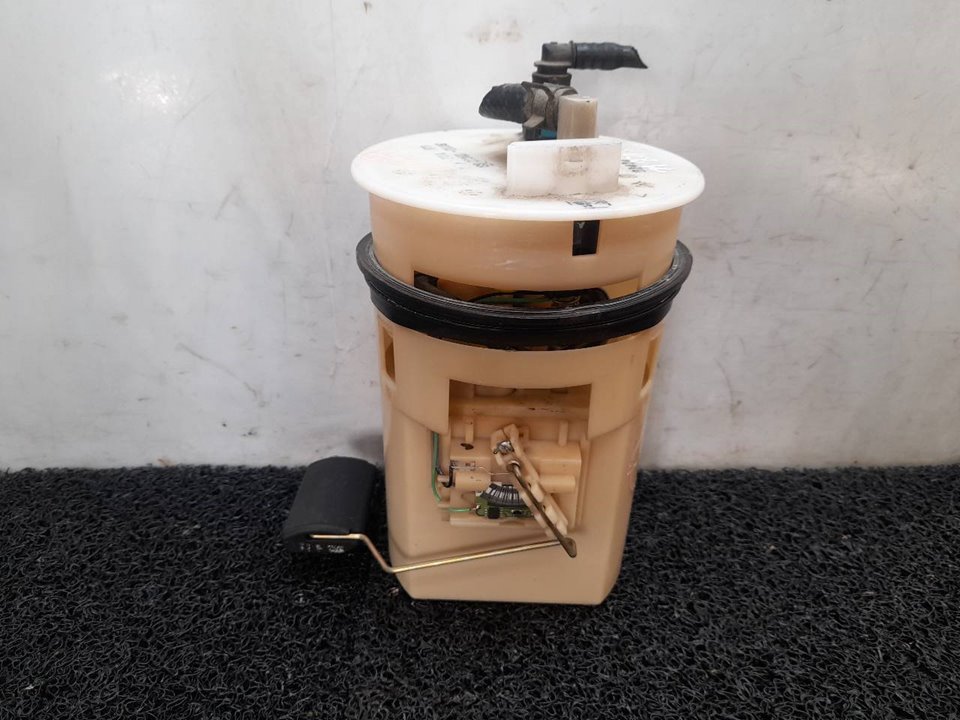 Fuel pump HYUNDAI ELANTRA III Saloon (XD) 1.6 10965389 BParts