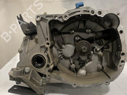 Used Gearbox RENAULT TWINGO II (CN0_) 1.2 16V (75 hp) 16752388