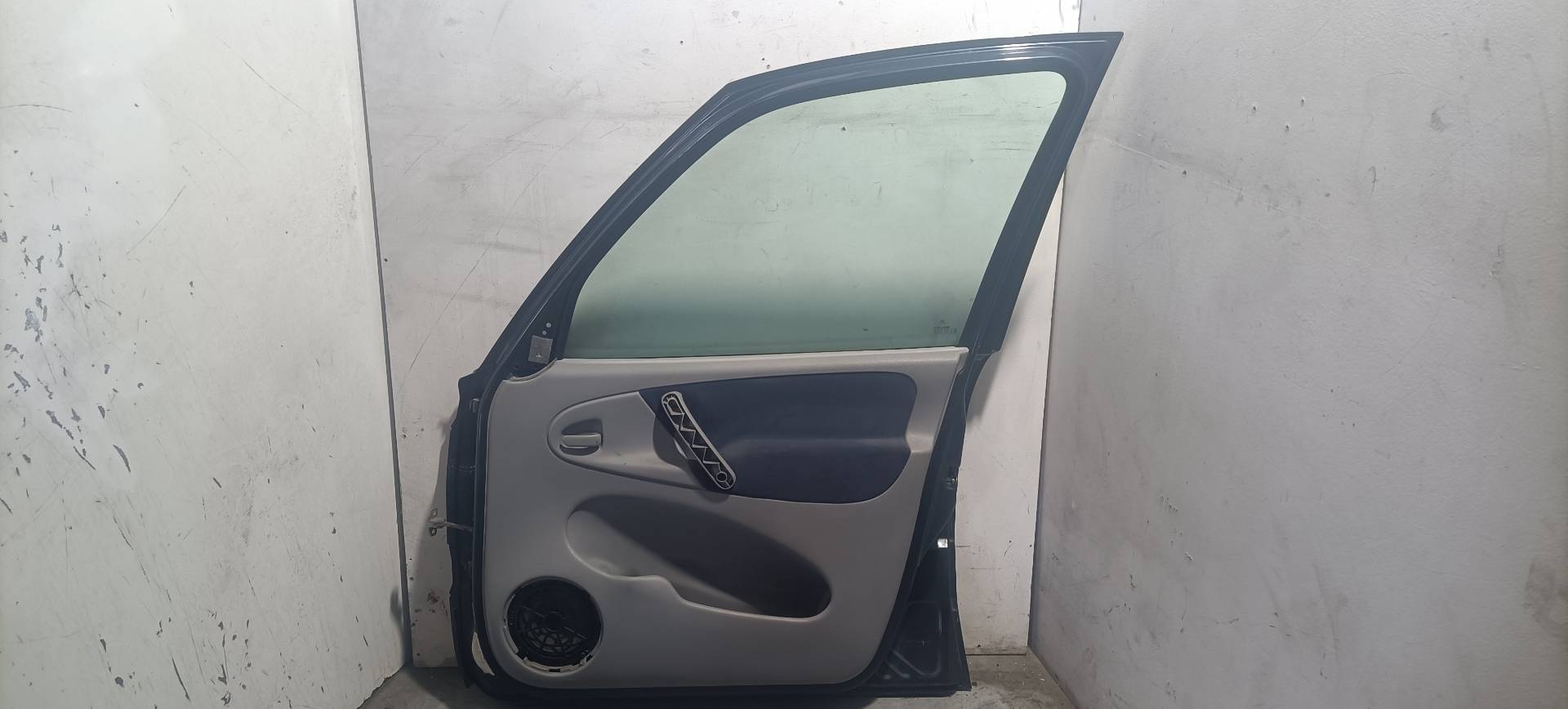 Porte Avant Droit Pour Citroën Xsara Picasso Phase 2 - Réf. 9004L5, Occasion, Garantie 24 Mois