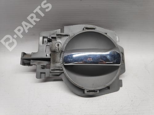 Venstre bak invendig håndtak CITROËN C3 I (FC_, FN_) 1.4 HDi (70 hp) 9680187877