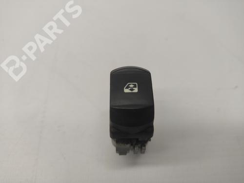 Comutador vidro frente direito RENAULT MEGANE II (BM0/1_, CM0/1_) 1.5 dCi (BM0F, BM0T, BM2B, CM0F, CM0T) (82 hp) 8200315013