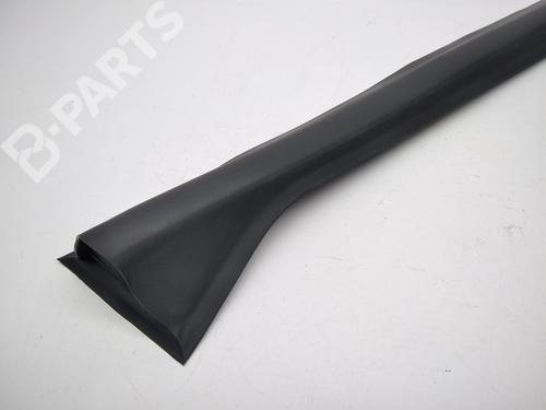 Disque de frein Avant TRW Lucas MSW 223 RAC pour Suzuki GSXR 750 GR7DB