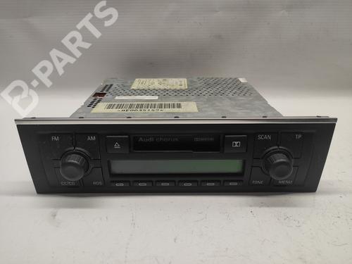 Bilradio AUDI A4 B6 (8E2) 1.9 TDI 8E0035152