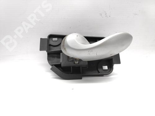 Portiergreep binnen links voor FIAT PUNTO (188_) 1.2 60 (188.030, .050, .130, .150, .230, .250) (60 hp) a739SX