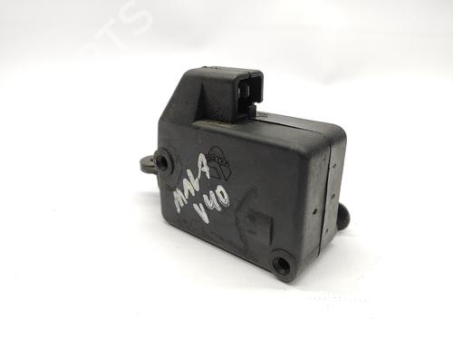 Tailgate lock VOLVO V40 Estate (645) | BP10709122C101