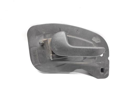 Venstre fortil invendig håndtag OPEL CORSA C (X01) 1.0 (F08, F68) (58 hp) 13104263