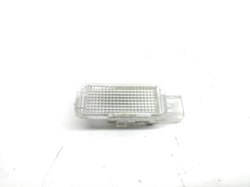 Used Interior roof light AUDI A4 B7 (8EC) 2.0 TFSI (170 hp) 30776016