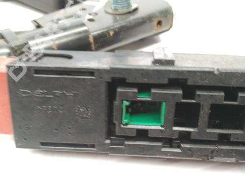 Pretensor delantero izquierdo OPEL CORSA C (X01)  | BP4793756C87 