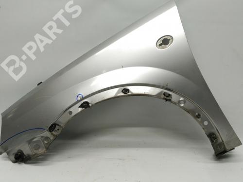 Guarda-lamas esquerdo OPEL CORSA C (X01) 1.0 (F08, F68) (60 hp) Cinza Prata 