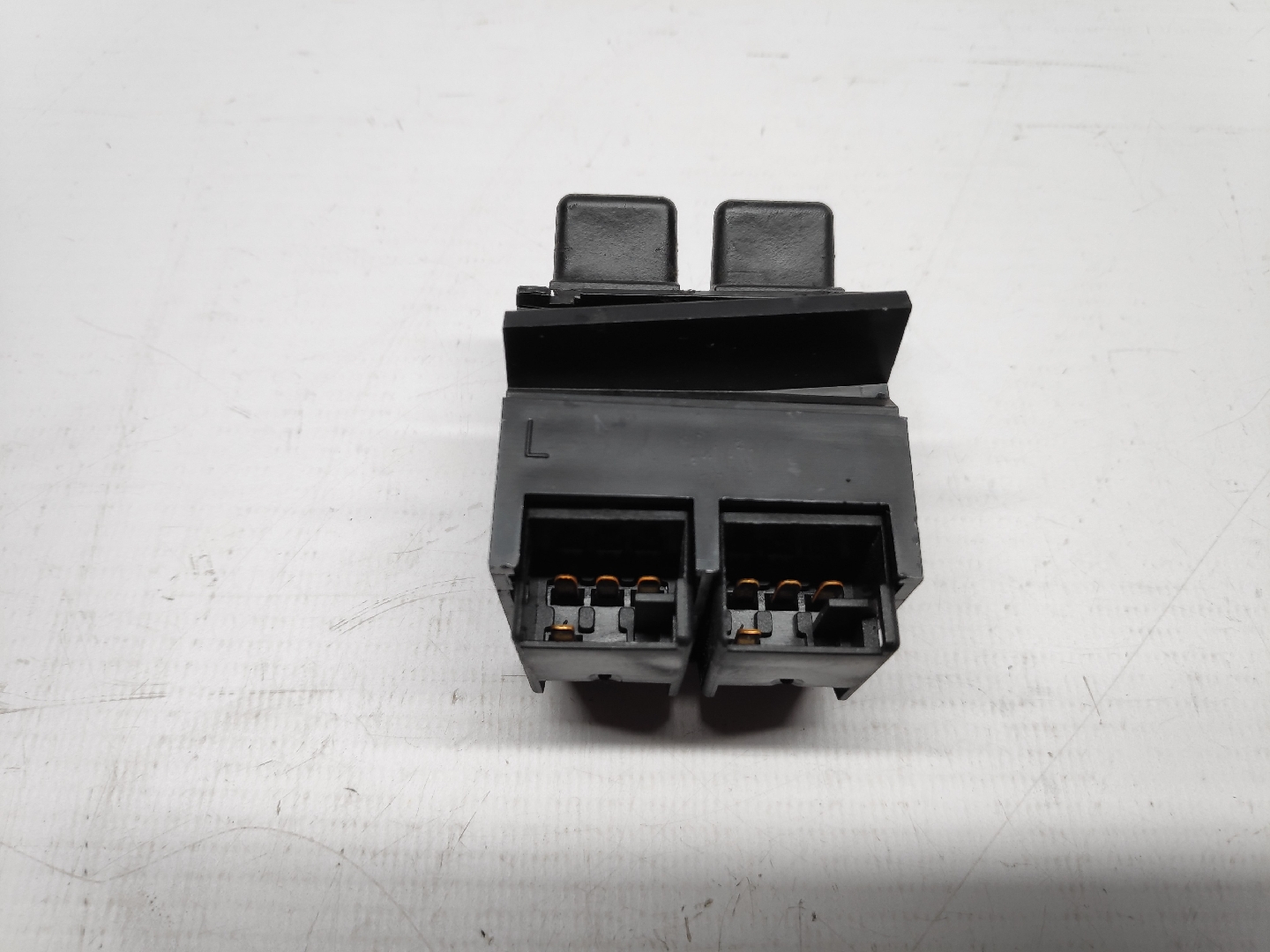 Passenger Side Window Control Switch Button for MK5 Golf 3C