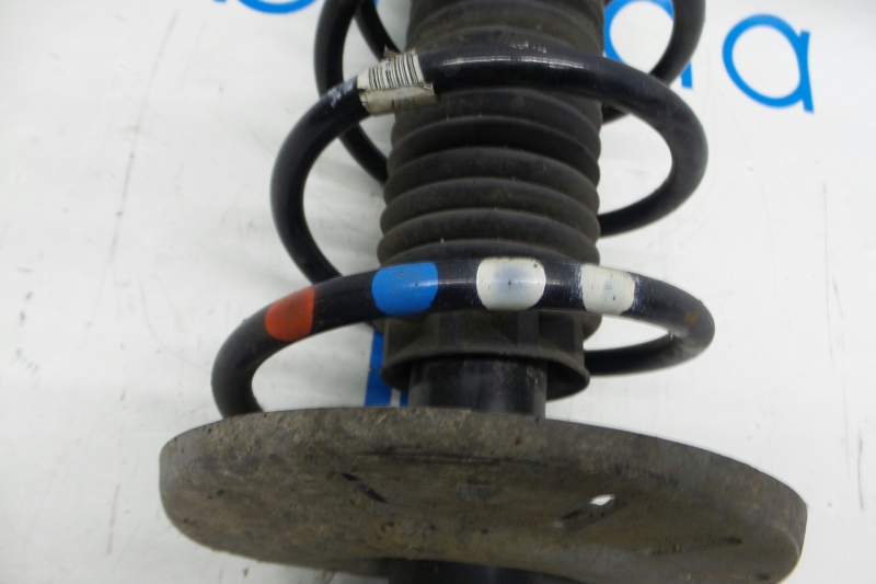 Right Front Shock Absorber PEUGEOT 308 SW II BParts