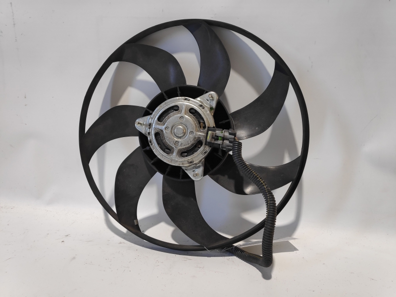 Radiator fan OPEL CORSA D (S07) 153737 | B-Parts