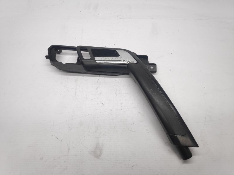 Vw polo door handle clearance