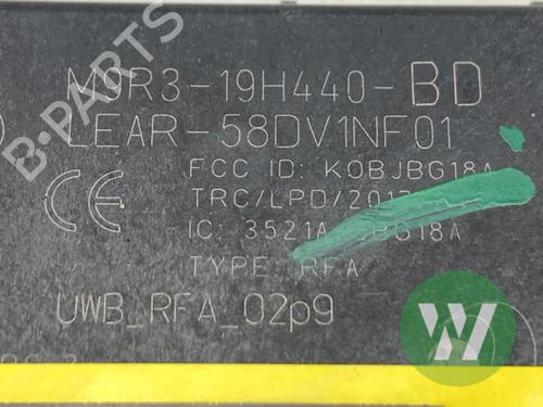 Andre LAND ROVER RANGE ROVER VELAR (L560) 2.0 P400 Hybrid 4x4 | BP38156085O1 - Image 3