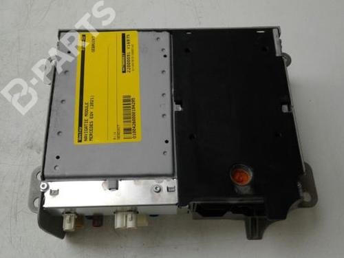 Autoradio MERCEDES-BENZ EQV (W447) EQV 300 (447813, 447815) (204 hp) 9955717