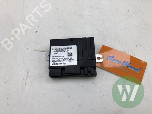 Andre MERCEDES-BENZ E-CLASS T-Model (S213) E 200 (213.242) (184 hp) 31936992