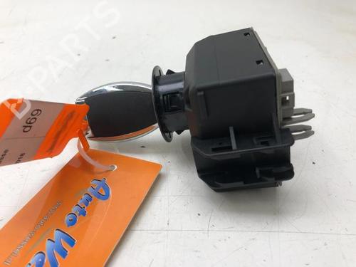 Other MERCEDES-BENZ A-CLASS (W176) A 160 (176.041) | BP13404440O1