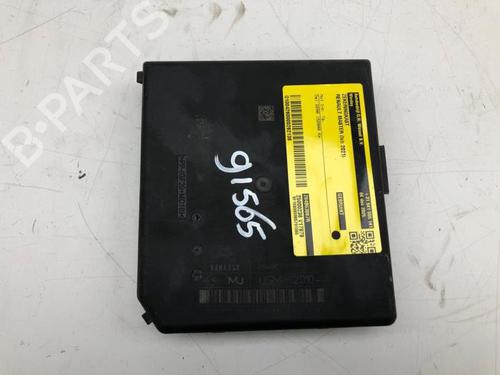 Used Fuse box RENAULT MASTER III Platform/Chassis (EV, HV, UV) 2.3 dCi 150 FWD (EV0F, HV0F, UV0F, EV03, HV03, UV03) (150 hp) 30804574