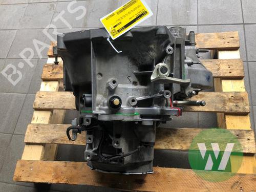 Gearbox OPEL CORSA F (P2JO) 1.2 (68) | BP38264585M3 - Image 3