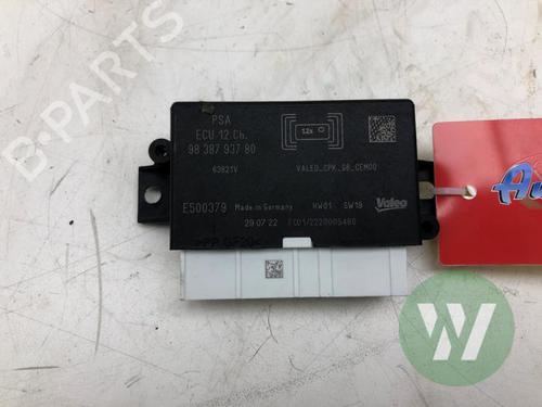 Used Electronic module Electronic module OPEL CORSA F (P2JO) 1.2 (68) (101 hp) 36369121 36369121