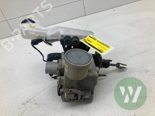 Used ABS pump ABS pump KIA SORENTO IV (MQ4, MQ4A) 1.6 T-GDi Hybrid (230 hp) 39915891 39915891