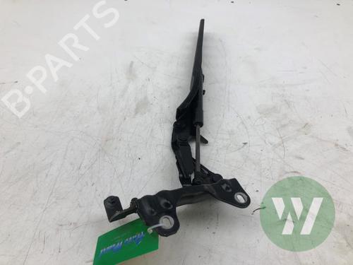 Used Hinge/Door check strap Hinge/Door check strap 37199620 37199620
