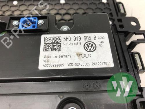 Used Electronic module Electronic module VW GOLF VIII (CD1, DA1) 1.5 eTSI (131 hp) 39914413 39914413