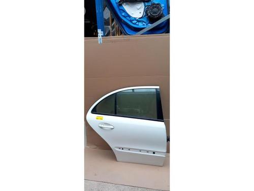 Used Right rear door MERCEDES-BENZ E-CLASS (W211) E 200 CDI (211.004) (122 hp) 21089115