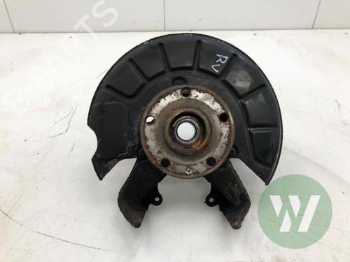 Used Right front steering knuckle VW GOLF VI (5K1) 1.2 TSI (105 hp) 32198177