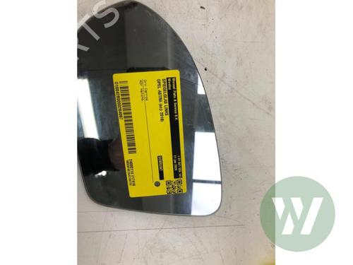 Verre de rétroviseur gauche OPEL ASTRA K (B16) 1.4 Turbo (68) (150 hp) 31865103