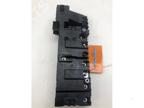 Fuse box MERCEDES-BENZ EQV (W447) EQV 300 (447.813, 447.815) | BP18012796E1