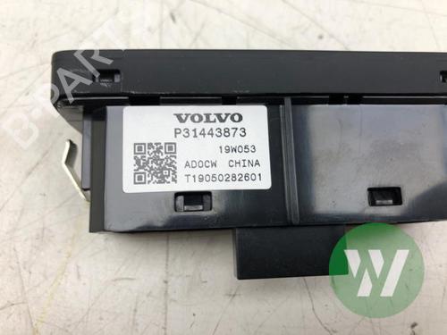 Switch VOLVO XC40 (536) T3 | BP38601340I30 - Image 2