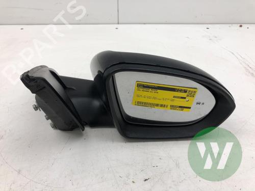 Used Right mirror Right mirror 38712284 38712284