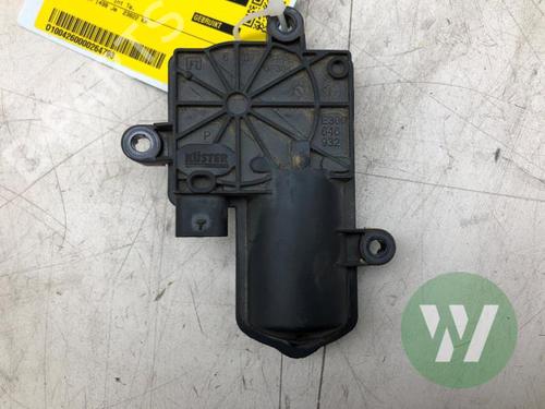 Drosselklappe für VW T-CROSS (C11, D31) 1.5 TSI (150 hp) 32076429