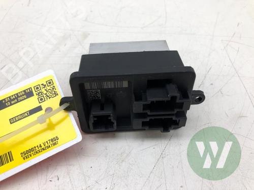 Used Electronic sensor Electronic sensor OPEL VIVARO C Van (K0) VIVARO-E (136 hp) 39914648 39914648