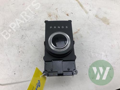 Gear lever JAGUAR F-PACE (X761) 2.0 Ti4 AWD | BP32133871M90 - Image 4