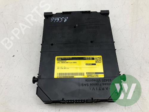 Used Fuse box Fuse box OPEL CROSSLAND X / CROSSLAND (P17, P2QO) 1.2 (75) (131 hp) 33110162 33110162