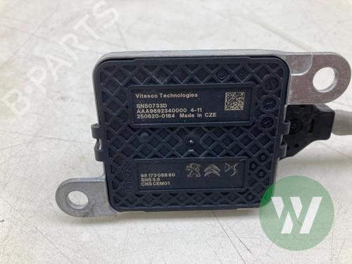 Used Electronic sensor Electronic sensor OPEL VIVARO C Van (K0) 2.0 (144 hp) 32195546 32195546