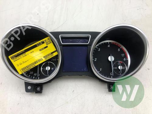Used Display monitor Display monitor 37641567 37641567